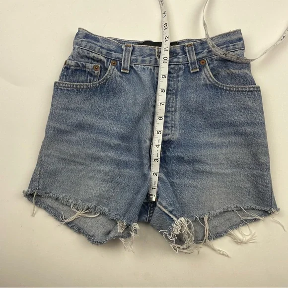 Nasty Gal Afterparty Reworked Vintage Levi’s Denim Shorts Size 25 NEW - Picture 3 of 7
